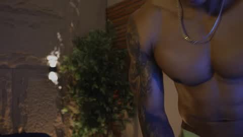 Snapshot of logan_varela chatting on 10/03/25, 01:08 logan_varela online show from 10/03/25, 01:08