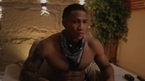 Snapshot of logan_varela chatting on 10/14/25, 08:48 logan_varela online show from 10/14/25, 08:48