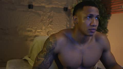 Snapshot of logan_varela chatting on 10/19/25, 05:57 logan_varela online show from 10/19/25, 05:57