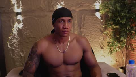 logan_varela online show from 11/24/25, 09:36