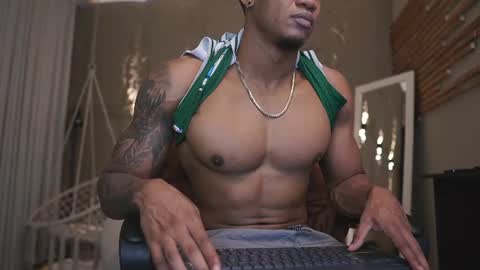 logan_varela online show from 07/02/26, 02:34