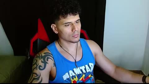 Snapshot of loganandrwz chatting on 02/06/26, 11:52 Loganandrwz online show from 02/06/26, 11:52