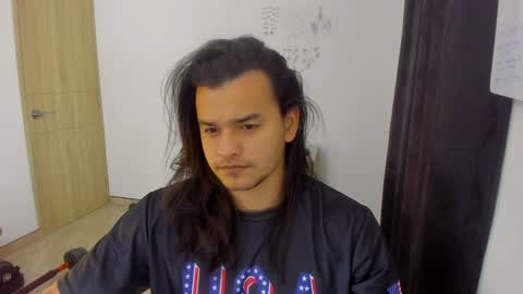 Snapshot of loganhot22 chatting on 12/11/24, 03:56 Logan online show from 12/11/24, 03:56