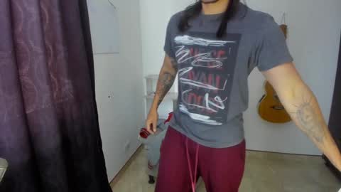 Snapshot of loganhot22 chatting on 01/05/25, 02:19 Logan online show from 01/05/25, 02:19