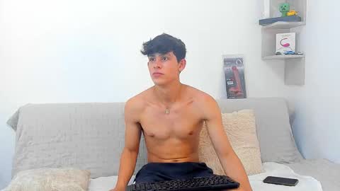 loganoficialx online show from 09/10/25, 08:58