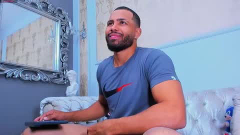 U can call me Logan online show from 09/09/25, 02:00