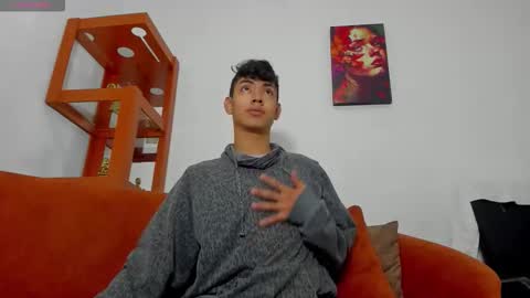 logantwink18 online show from 09/21/25, 11:45