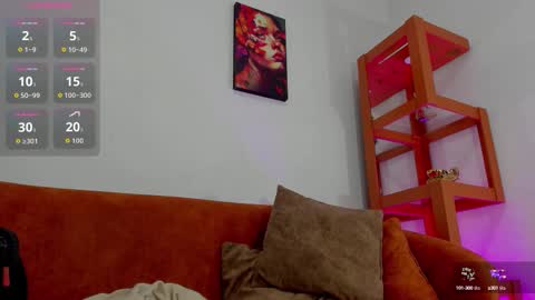 logantwink18 online show from 10/02/25, 12:12