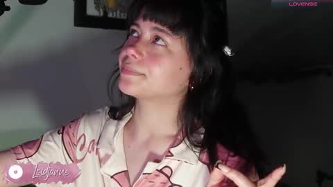 Snapshot of loidjanne chatting on 10/26/25, 08:26 Janne Miller 9pm to 3am GMT-5 online show from 10/26/25, 08:26