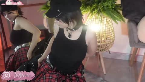 Snapshot of loidjanne chatting on 04/17/26, 12:02 Janne Miller 9pm to 3am GMT-5 online show from 04/17/26, 12:02