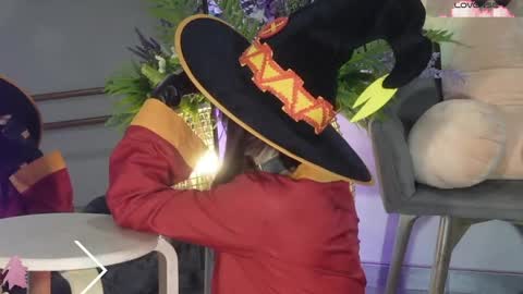 Snapshot of loidjanne chatting on 04/28/26, 11:10 Janne Miller 9pm to 3am GMT-5 online show from 04/28/26, 11:10