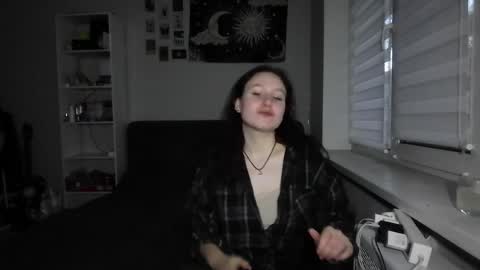 Snapshot of loiselovetto chatting on 06/06/26, 06:23 loiselovetto online show from 06/06/26, 06:23