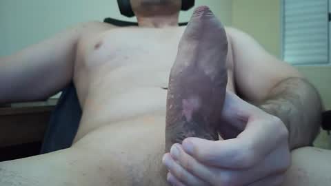 Snapshot of lokocambr chatting on 04/16/26, 03:18 . online show from 04/16/26, 03:18