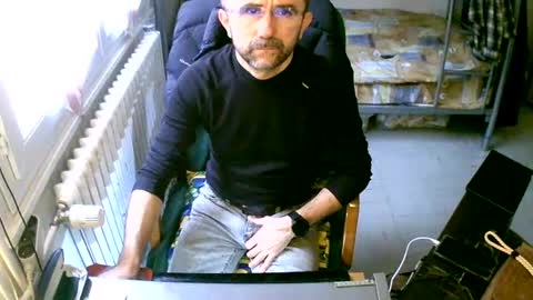 lokoum39 online show from 01/30/25, 10:19