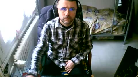 lokoum39 online show from 02/10/25, 12:08