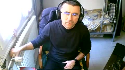 lokoum39 online show from 02/17/25, 12:16