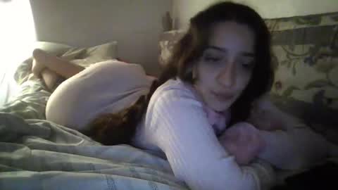 Snapshot of lola3150 chatting on 10/31/25, 02:34 JOYA online show from 10/31/25, 02:34