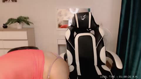  Lola  online show from 01/16/25, 08:00