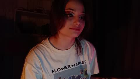 Snapshot of lola_bani_ chatting on 04/17/26, 04:54 lola online show from 04/17/26, 04:54