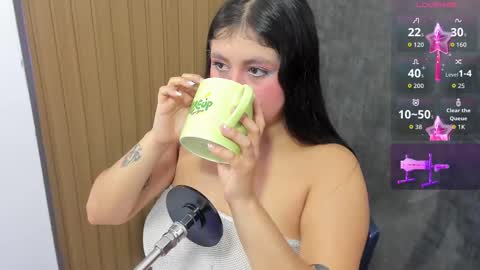 lola online show from 09/11/25, 11:43