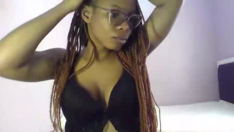 Snapshot of lola_coco chatting on 03/19/26, 05:55 Lola Coco online show from 03/19/26, 05:55