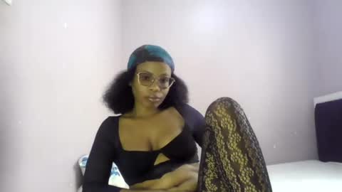 Snapshot of lola_coco chatting on 07/09/26, 07:23 Lola Coco online show from 07/09/26, 07:23