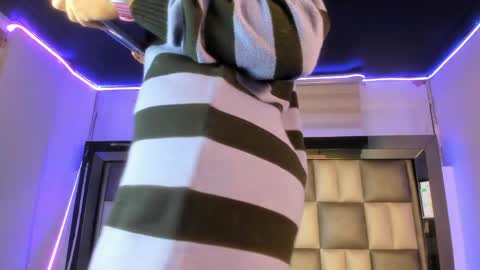 lola_js online show from 04/02/26, 04:54