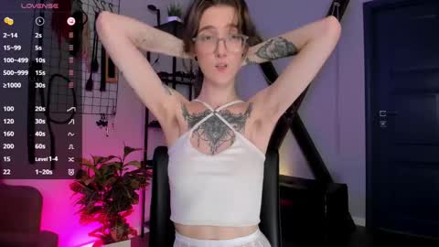 Lola online show from 03/04/25, 05:53