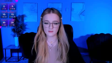 Snapshot of lola_soft_ chatting on 03/14/26, 08:25 your dream online show from 03/14/26, 08:25