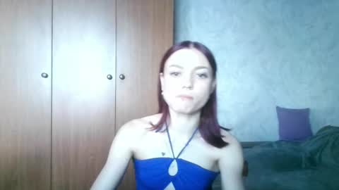 Snapshot of lola_sweetglow chatting on 06/27/26, 10:20 lola_sweetglow online show from 06/27/26, 10:20
