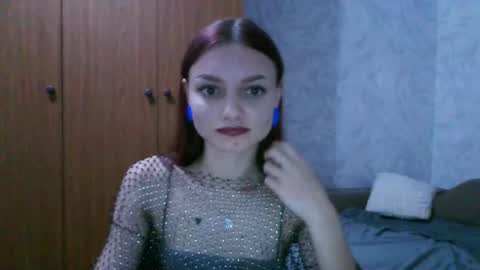 Snapshot of lola_sweetglow chatting on 07/26/26, 06:04 lola_sweetglow online show from 07/26/26, 06:04