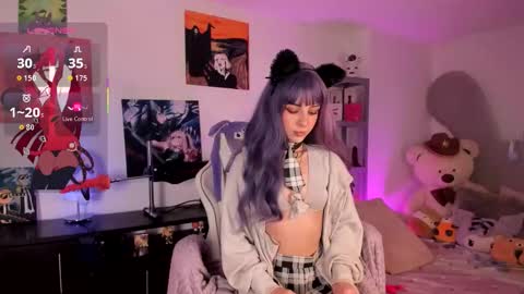 Lola Bunny online show from 11/16/25, 04:18