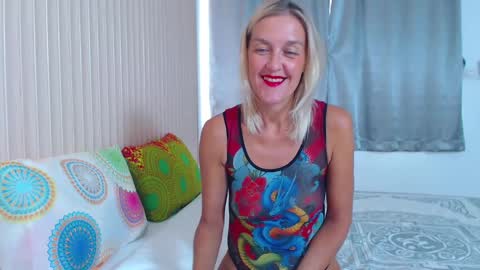 Lola online show from 12/07/24, 07:38