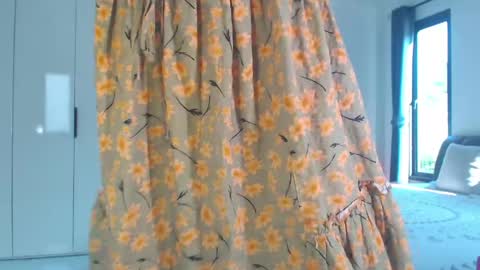 Snapshot of lolaaelita chatting on 04/17/26, 12:57 Lola online show from 04/17/26, 12:57