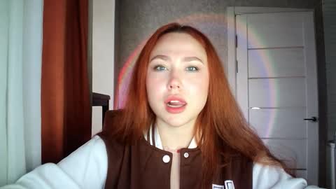 LolaaMint  online show from 03/04/26, 09:48