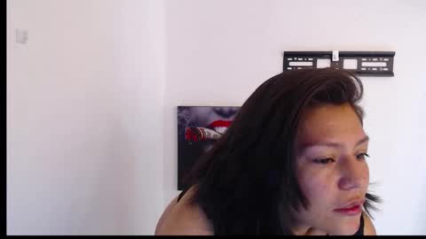 Snapshot of lolaandcamille chatting on 09/27/25, 09:14 lolaandcamille online show from 09/27/25, 09:14