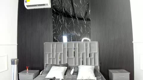 Lola Angel online show from 10/19/25, 03:23