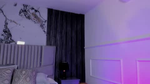 Lola Angel online show from 05/16/26, 12:51