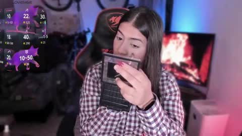 lolaasmith_21 online show from 03/19/26, 08:24