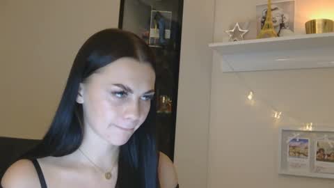 Snapshot of lolafoxyy chatting on 12/02/24, 08:44 lolafoxyy online show from 12/02/24, 08:44