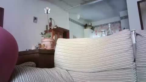 LOLA HUESO y ERIC online show from 10/07/25, 08:22