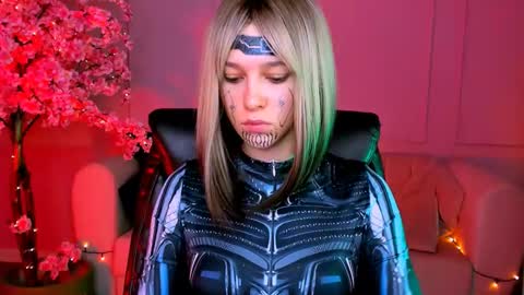 Snapshot of lolalemona chatting on 12/15/24, 10:28 lolalemona online show from 12/15/24, 10:28