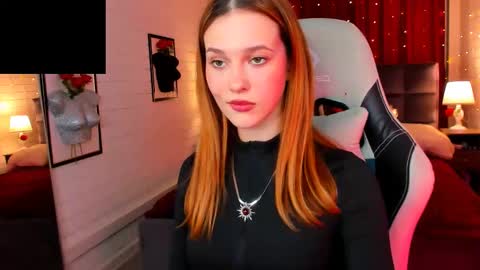 Snapshot of lolalemona chatting on 03/02/25, 12:01 lolalemona online show from 03/02/25, 12:01