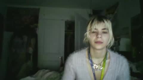 Lola Lixx online show from 01/15/25, 12:09