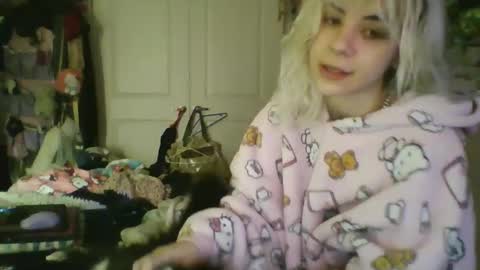 Lola Lixx online show from 01/22/25, 06:52