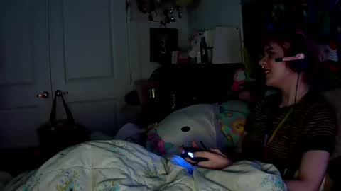 Lola Lixx online show from 02/07/25, 10:29