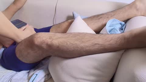 Snapshot of lolalola_12 chatting on 11/30/25, 04:27 lolalola_12 online show from 11/30/25, 04:27