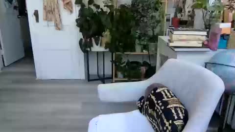 Lola Lustful online show from 10/17/25, 04:53