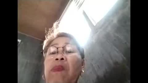 tey online show from 11/08/25, 04:45