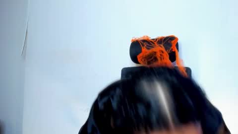 Snapshot of lolareyes1 chatting on 10/11/25, 09:35 lolareyes1 online show from 10/11/25, 09:35